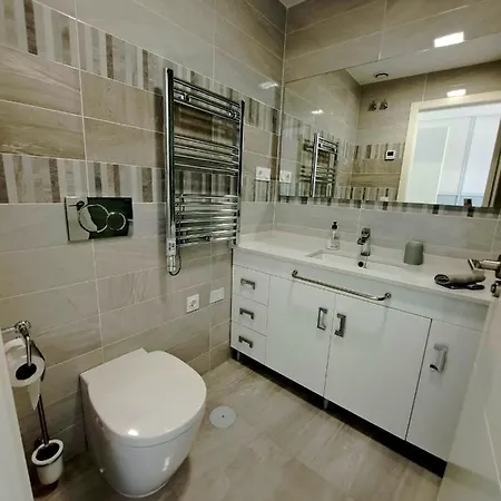 아파트 Bright Sea Senses With Sea Views