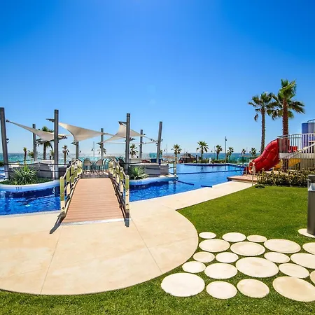 Bright Sea Senses With Sea Views Apartment *